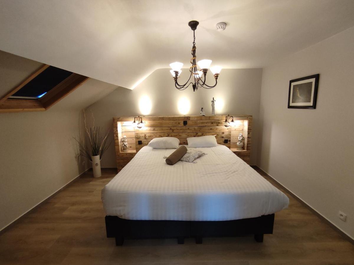 Villa La Gerarie Bastogne Esterno foto