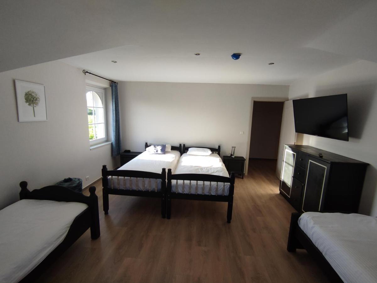 Villa La Gerarie Bastogne Esterno foto